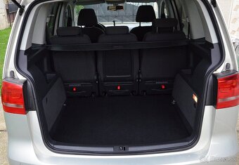 Volkswagen Touran 1.6 TDI Panorama - 8
