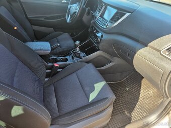 HYUNDAI TUCSON 1.6 T-GDI 4WD 82 000 KM/ 1.MAJITEĽ - 8
