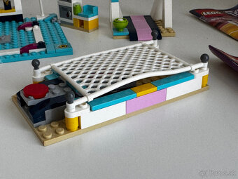 Lego friends Stefanie a jej gymnastické predstavenie - 8