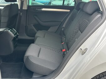 Škoda Superb Combi Ambition 2.0 TDi DSG . WEBASTO - 8