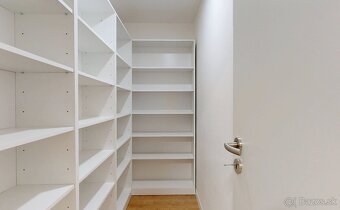 NOVOSTAVBA v CENTRE 3 izb.byt s veľkou terasou 127m2 - 8