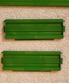 Bruder vlecka John Deere - 8