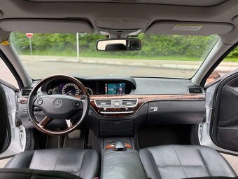 Mercedes S320 - 8