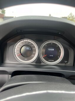 Volvo V60 - 8
