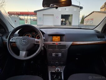 Opel Astra 1,6 77kw - 8
