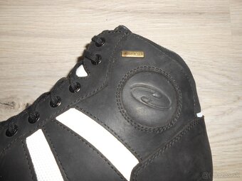 Predam uplne nove GORE TEX moto topanky znacky HELD - 8