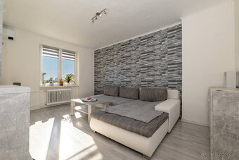 Štýlový zrekonštruovaný 2-izbový byt  | Moldava nad Bodvou - 8