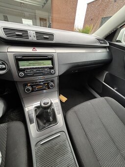 VW passat b6 - 8