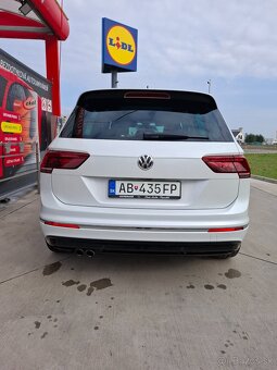 Volkswagen Tiguan 2.0 TSI - 8