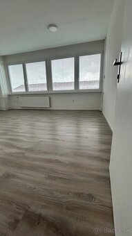 Prenájom kancelárskych priestorov (14-50m2) v centre VK - 8