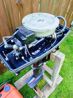 ZÁVESNÝ LODNÝ MOTOR SELVA CAPRI 6HP - 8