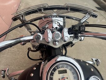 Kawasaki VN900 Clasic Vulcan - 8