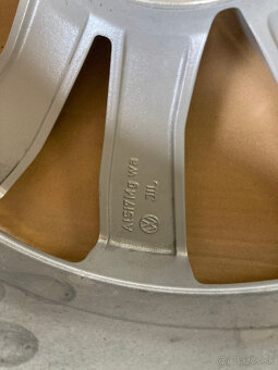 ALU disky 5x112 R18 T-Roc - Grange Hill - 8