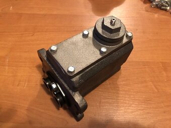 Uaz 469 Gaz, Volga predám diely na brzdy - 8