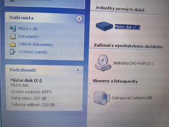 predám Dell Latitude e5510 ,Intel® Core™i3 , RS232 , Win XP - 8