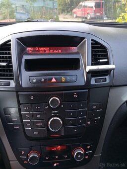 Opel Insignia 2.0 CDTI 118kW - 8