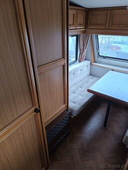 Obytny prives Hobby 430 - predstan, max 1000 kg - 8