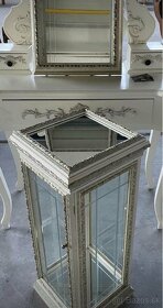luxusná talianská vitrínka + závesná zrkadlová skrinka - 8