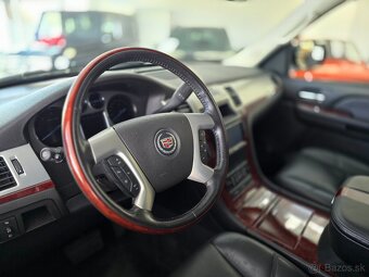 Cadillac Escalade 6,2 benzín LPG AUTOMAT, 7. MIEST - 8