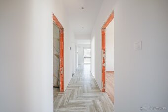 Bungalov 4 izb., blízko hrádze obec Kalinkovo, 534 m2 - 8