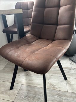 Jedalensky stol +stolicky - 8