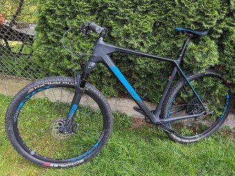 Predam cube reaction karbon 29 - 8