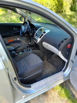 Kia Ceed SW 1.6 CRDi 85 kW r.v. 2008. 203000km - 8