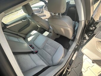 Predám Audi A 3 hatchback 2,0 FSI 5 dverové - 8
