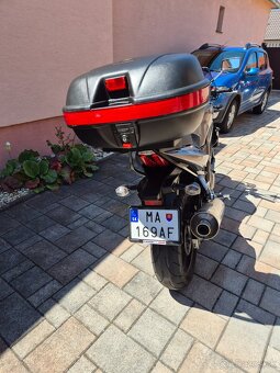 Suzuki SV 650 - 8