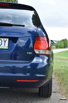 VW GOLF 6 VARIANT 1.6 TDI COMFORTLINE //AJ NA SPLÁTKY// - 8