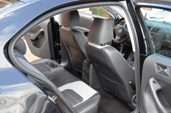 Volkswagen Jetta 1,4 TSi 90KW M6 Comfortline - 8
