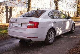 Škoda Octavia 2.0 TSI Ambition DSG - 8