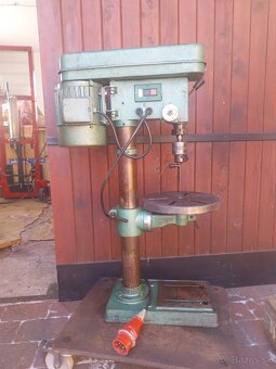 Stojanova vŕtačka 3 - 8