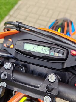 KTM 690 SMC R 2022 - 8