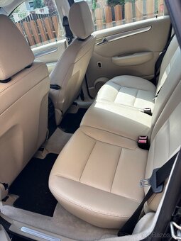 MercedesBenz B200CDI - 8