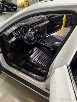 Volkswagen Passat Alltrack 2.0 - 8