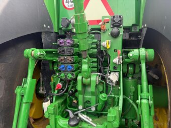 Zemědělský traktor John Deere 8R 340, převodovka E23, rok vý - 8