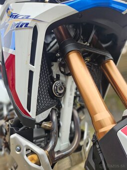 Honda Africa Twin 1100 - 8