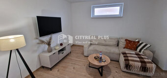 Predám prerobený Rodinný DOM na 20á pozemku 17km od NZ - 8