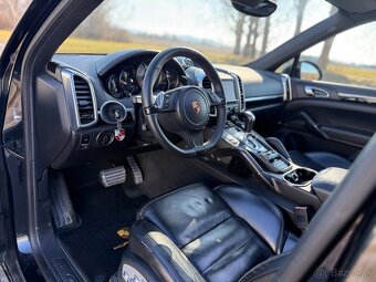 Porsche Cayenne S 4.2 V8 GTS 8/AT 281kw - 8