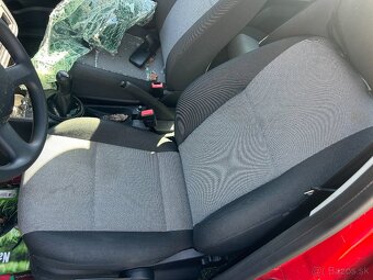Rozpredam Skoda Fabia 2 combi 1.2 HTP facelit 54tis KM - 8