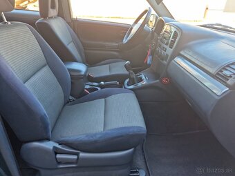 Predám Suzuki Grand Vitara 2.0 TD 3-dverová bez korozie,Tažn - 8