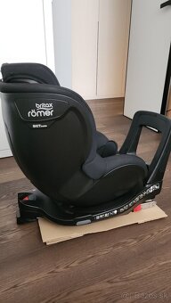 Detská autosedačka Britax-Romer Dualfix M - 8