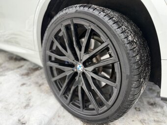 BMW X5 xDrive30d A/T - 8