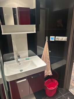 Prenájom 2 izbový byt PB - 8