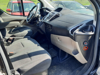 Ford Custom 2,2 TDCi - predĺžený L2 - 9 miestny - 8
