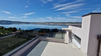 Moderný apartmán s terasou a výhľadom na more/Chorvátsko - 8