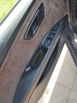 SEAT LEON - 8