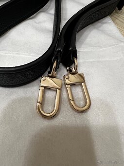 Kabelka Guess - 8