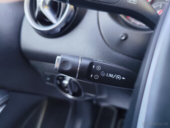 Mercedes-Benz GLA 180d - 8